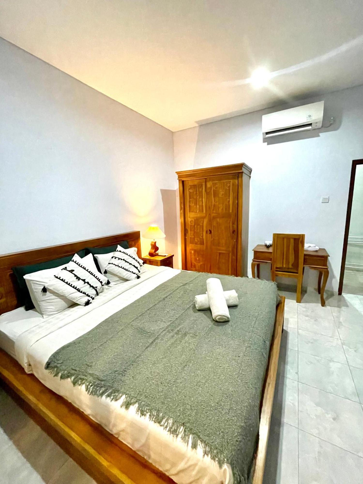 Chua Guest House Canggu Экстерьер фото